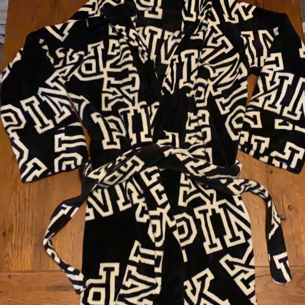 Victoria Secret Pink Robe